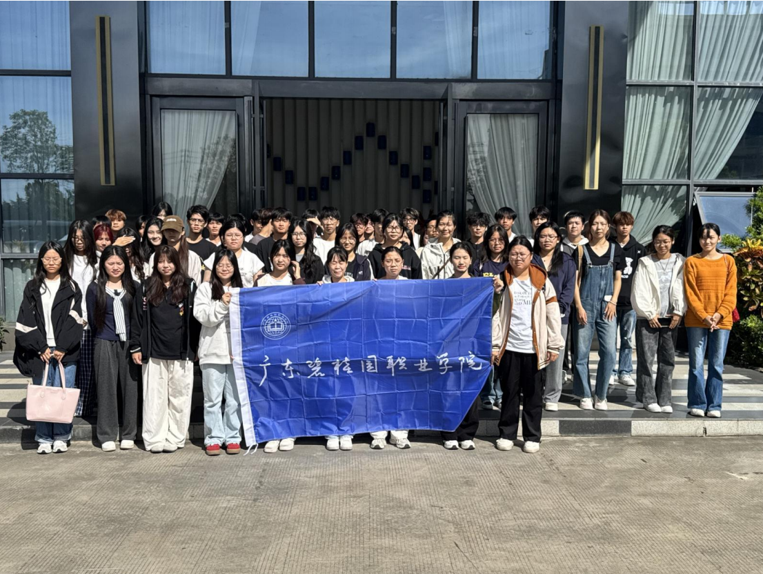 53698d63acfb2e4ea627a7c8082deea7